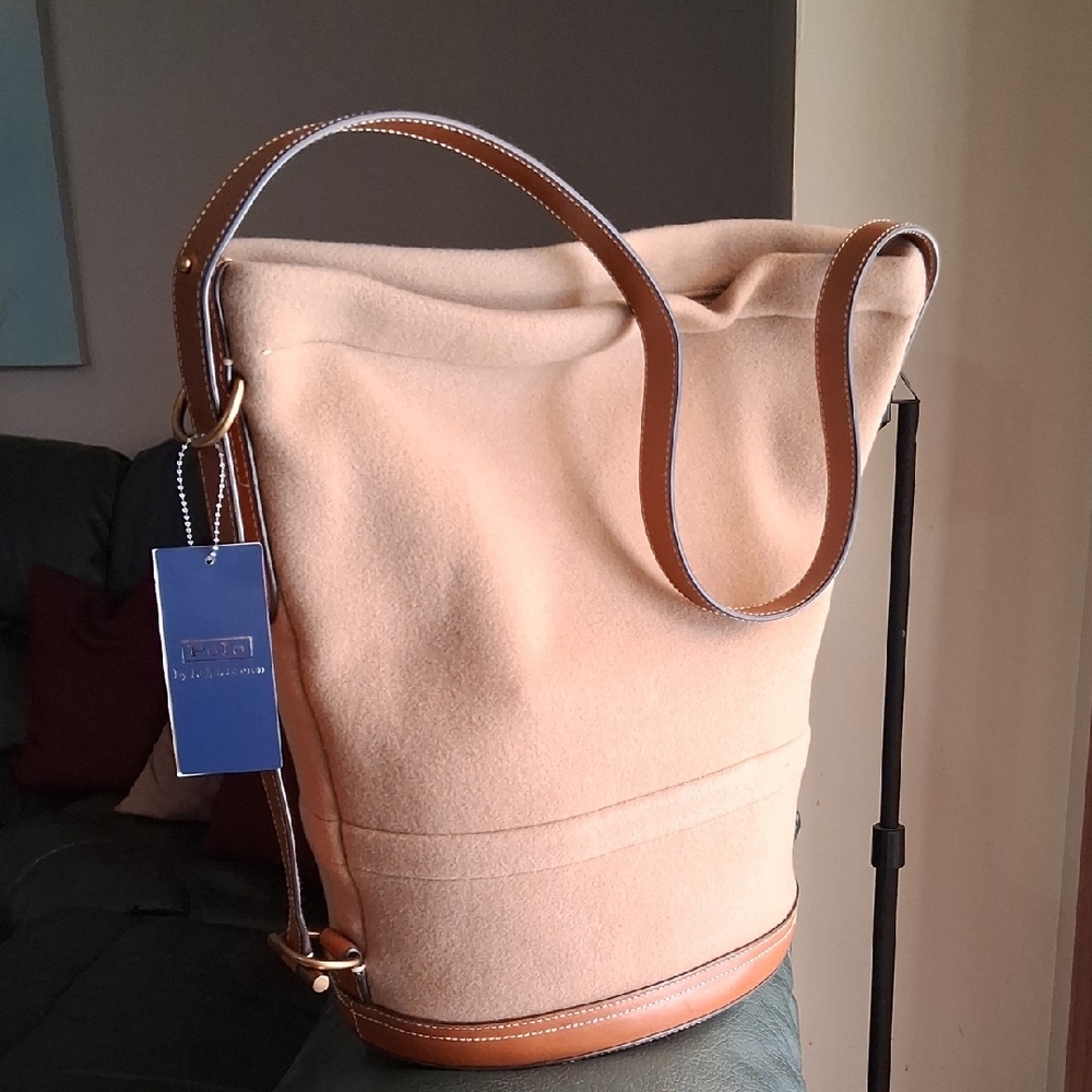 Ralph Lauren-Polo Flannel Bellport Sling Bucket Bag. Color is Camel. NWT. - Picture 2 of 14